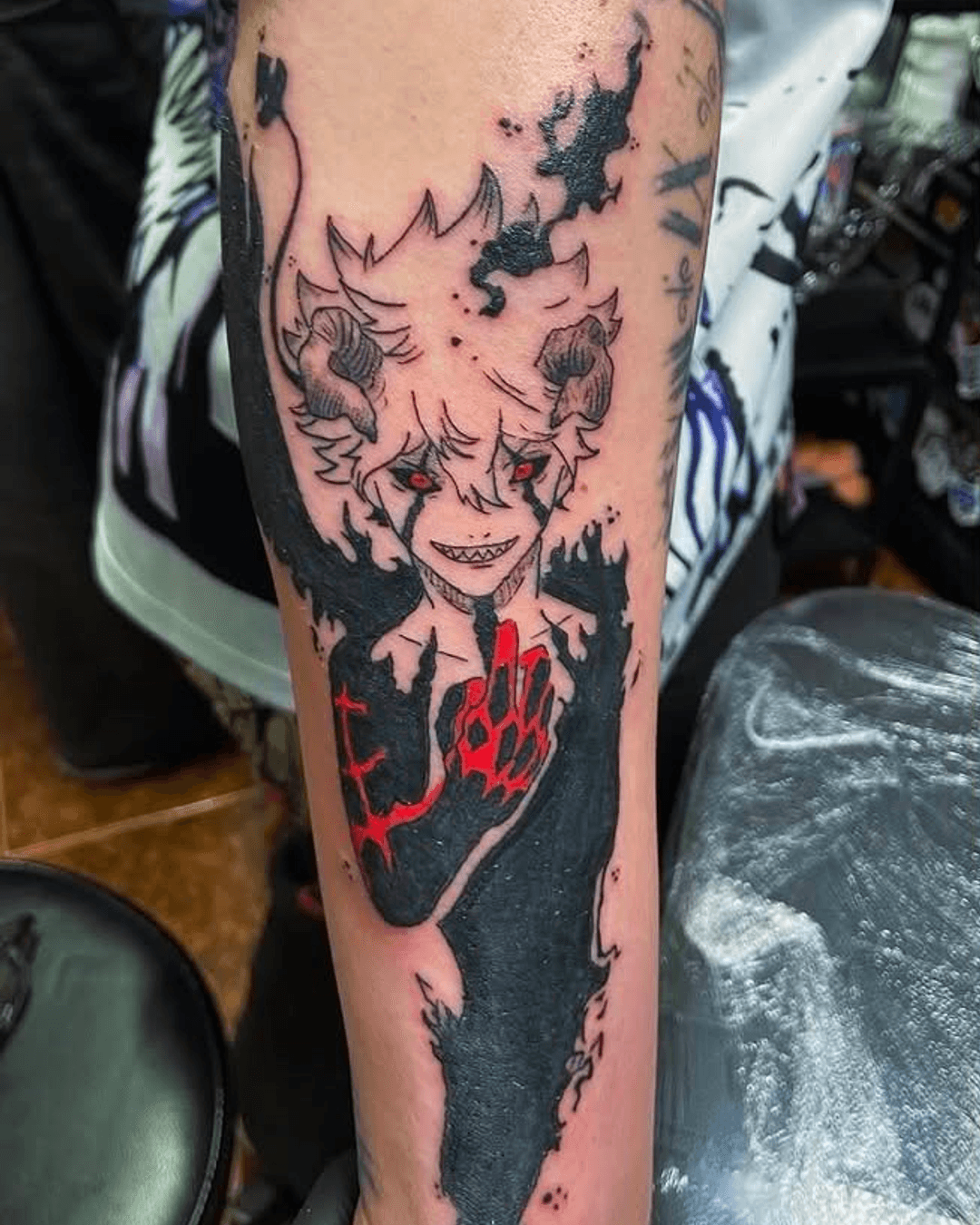 Anime татуировка Liebe от Black Clover на предмишница